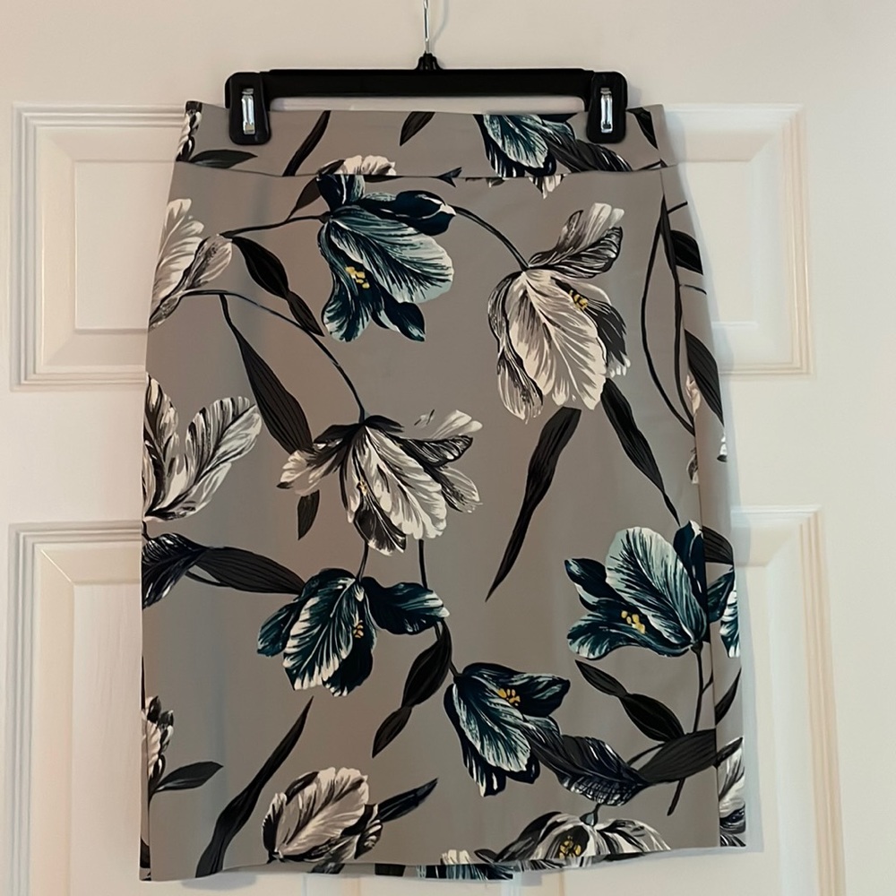 Ann Taylor a-line skirt